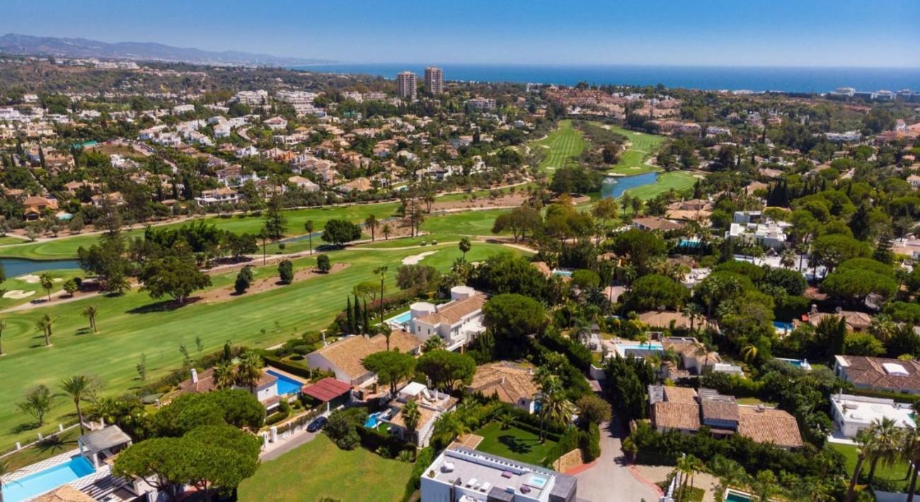 Guestready - Chasing The Sun In Malaga Apartment มาร์เบยา ภายนอก รูปภาพ